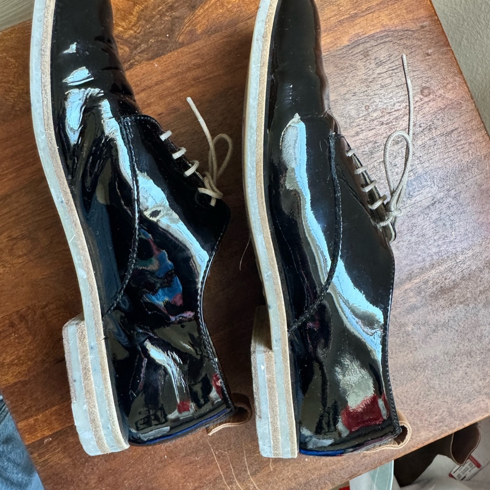 AGL Attilio Giustio Leombruni black patent leather lace up oxford shoes 36